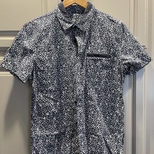 Lululemon men’s short sleeve button down